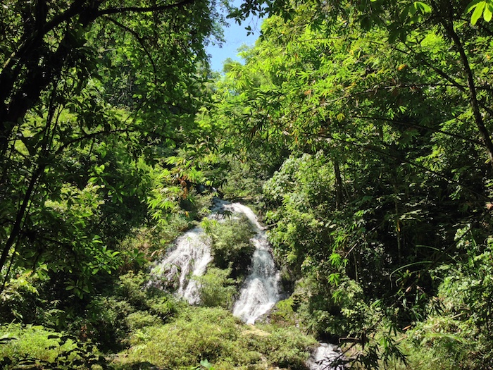 Lamru Waterfall - น้ำตกลำรู่