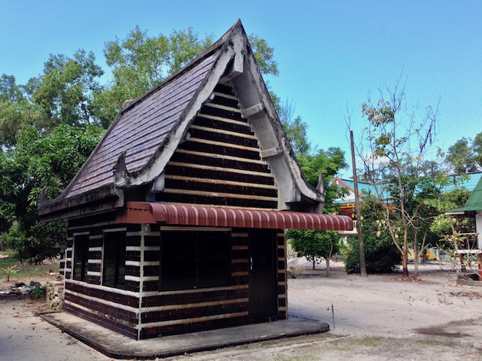 Wat Thung Tuk - วัดทุ่งตึก