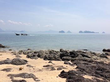 La côte Est vue depuis Yao Beach